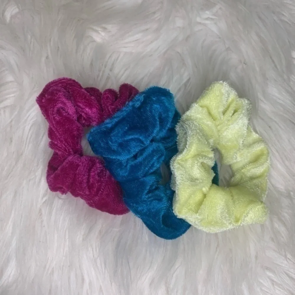 Set‎ of 3 velvet scrunchies purple, yellow & blue